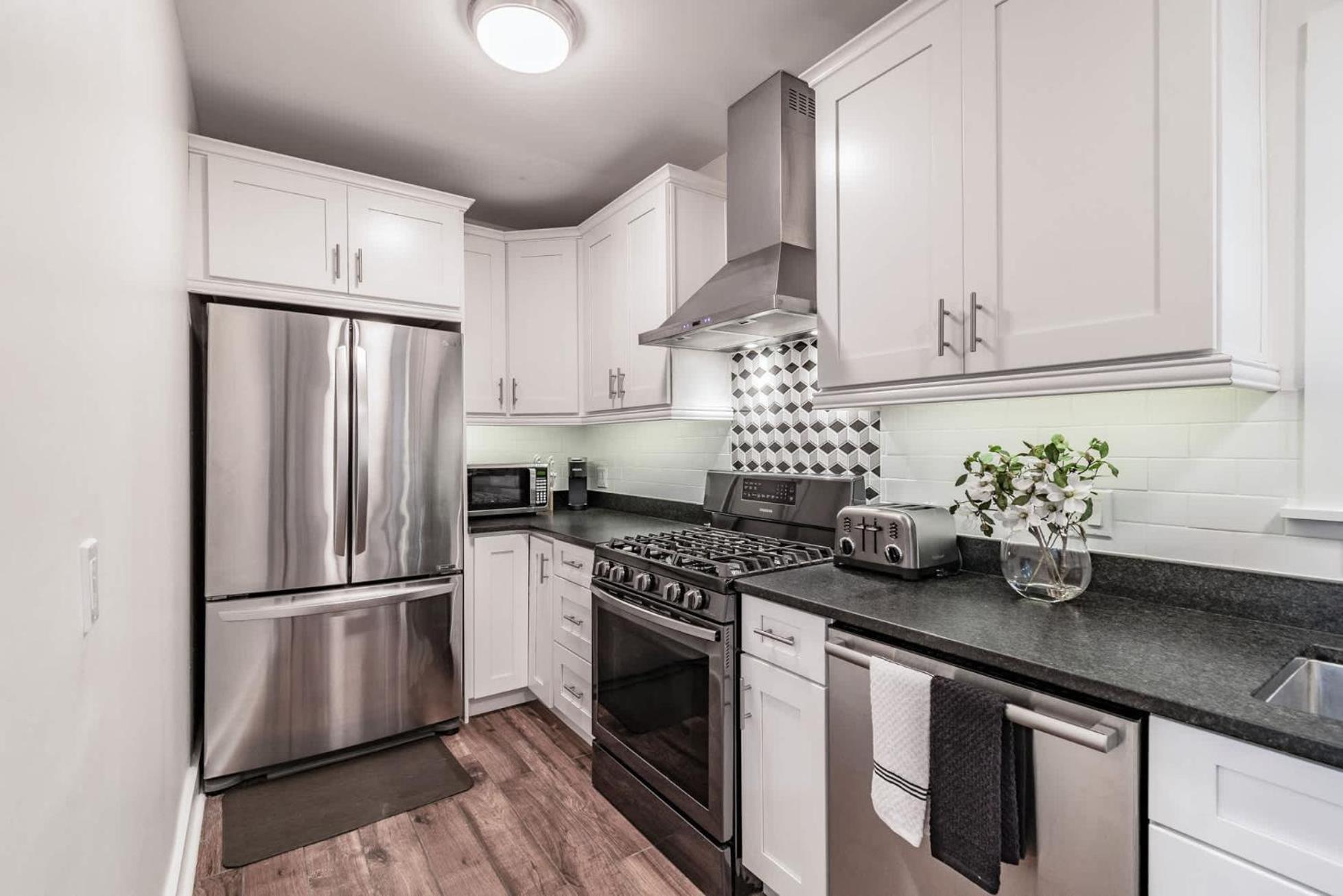 Designer Sun Filled Condo - Walk To Town St. Petersburg Esterno foto